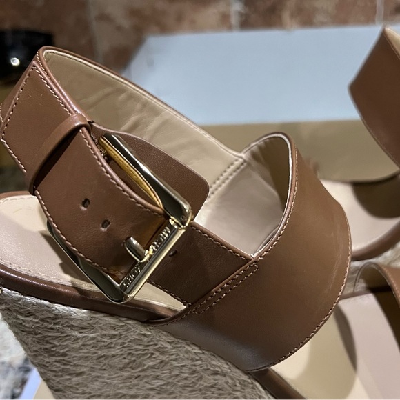 🎉HP🎉 Michael Kors Poesy Wedge Sandals in Luggage Color - Picture 13 of 13